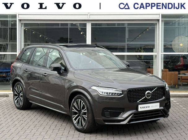 Volvo XC90 T8 335 kW image number 3