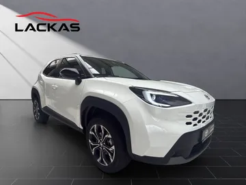 Car image 2