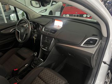 Car image 20