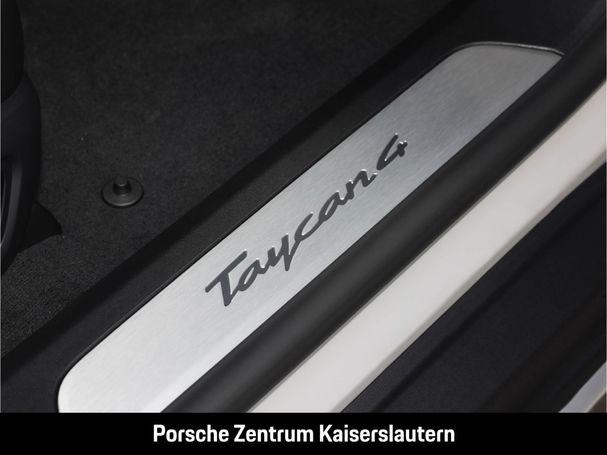 Porsche Taycan 4 Cross Turismo 320 kW image number 22