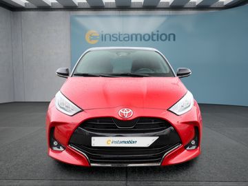 Car image 3