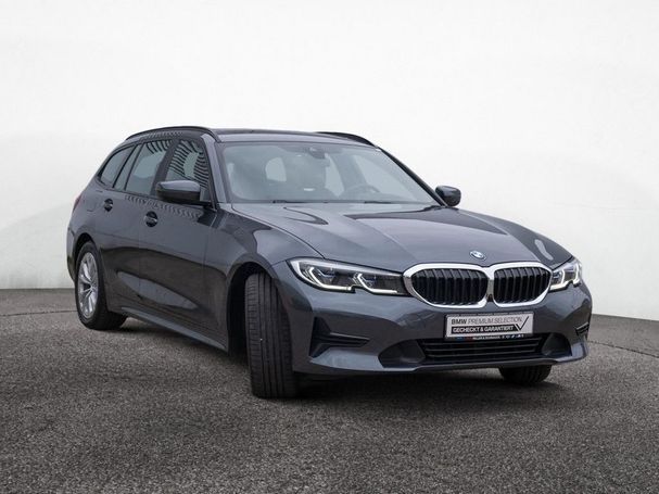 BMW 320 e Touring Advantage 150 kW image number 2