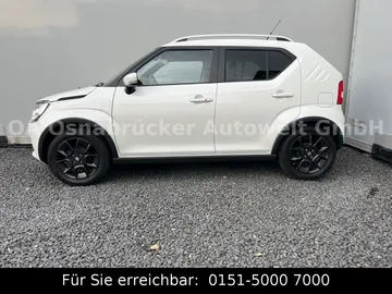 Car image 4