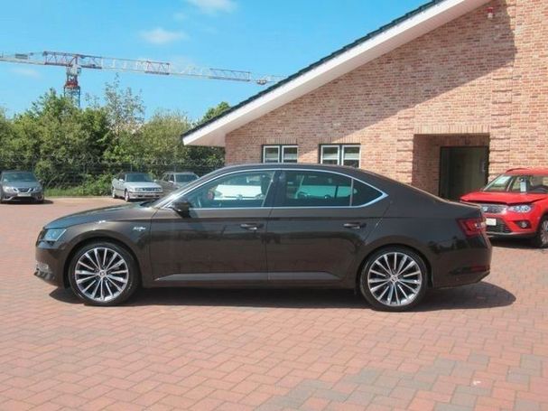 Skoda Superb 2.0 TDI 4x4 DSG L&K 140 kW image number 9