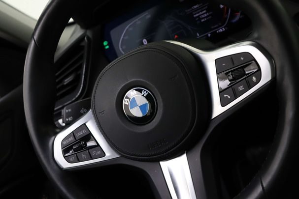 BMW 118i Sport Line 100 kW image number 22