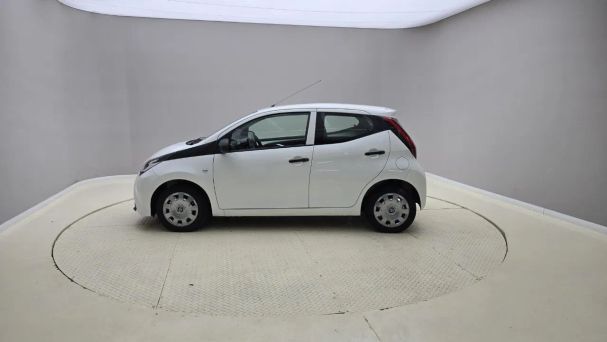 Toyota Aygo 53 kW image number 8