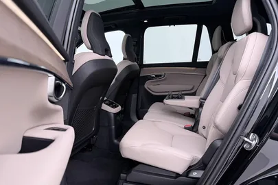 Car image 48