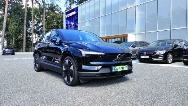 Volvo EX30 AWD 314 kW image number 2