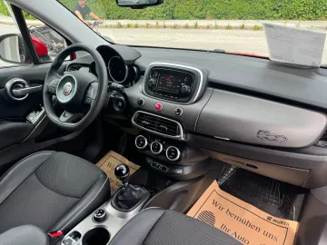 Car image 29