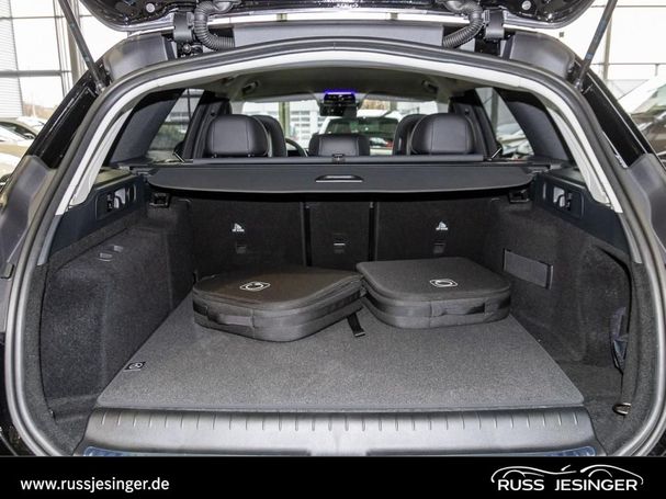 Mercedes-Benz C 300 230 kW image number 6