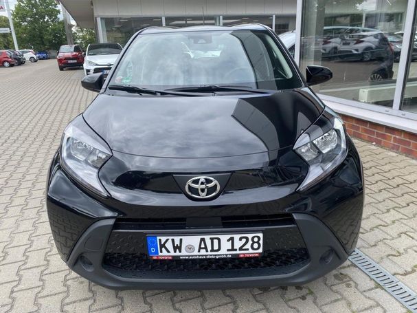 Toyota Aygo X 1.0 53 kW image number 8