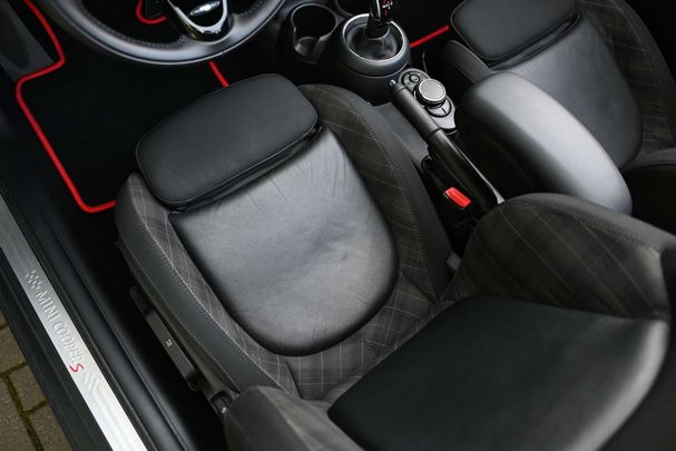 Mini Cooper S Cabrio 141 kW image number 21