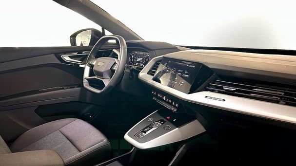 Audi Q4 45 quattro e-tron 197 kW image number 21