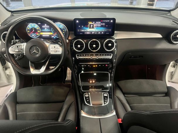 Mercedes-Benz GLC 300 e 4Matic 235 kW image number 11