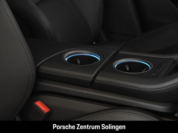 Porsche Taycan 4 Cross Turismo 320 kW image number 24