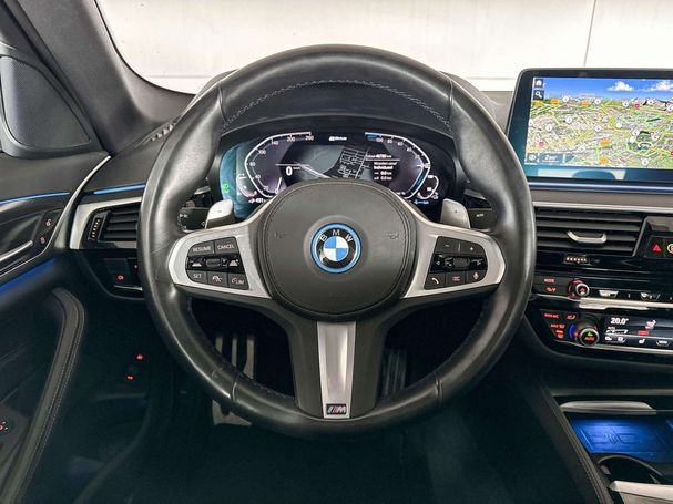 BMW 530 e 215 kW image number 13