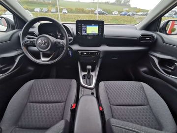 Car image 14