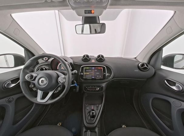 Smart ForTwo coupe EQ passion 60 kW image number 7