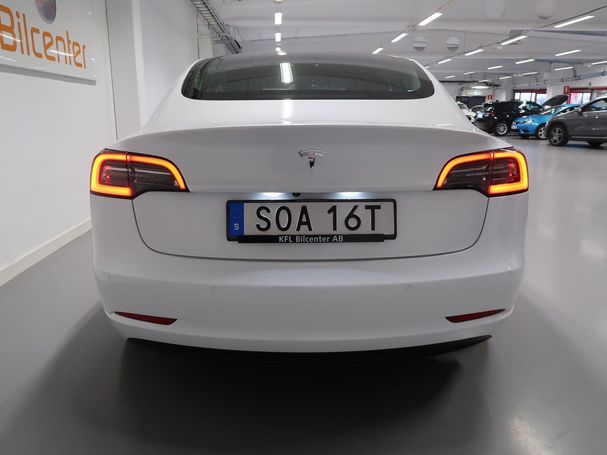 Tesla Model 3 Standard Range Plus 190 kW image number 7