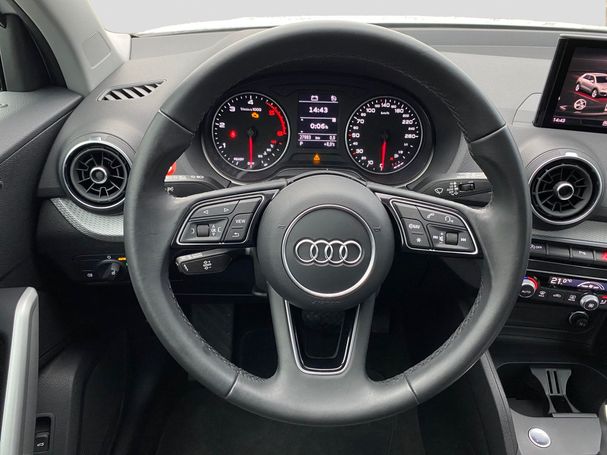 Audi Q2 35 TDI S-line 110 kW image number 8