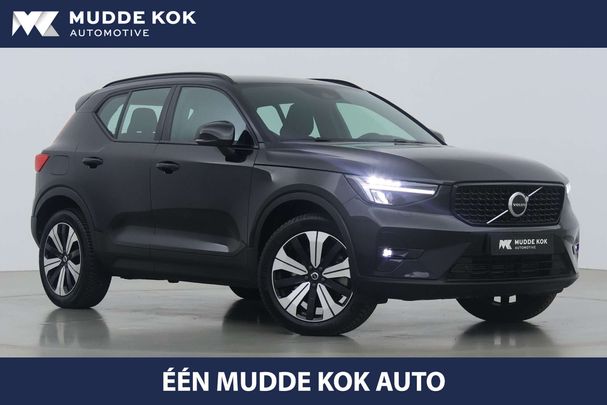 Volvo XC40 Recharge T4 Plus Dark 155 kW image number 1