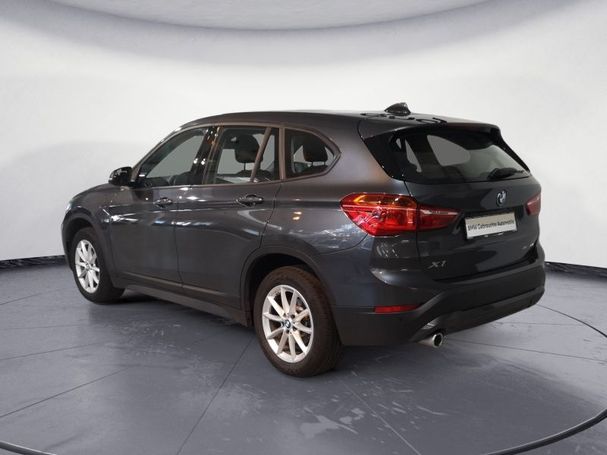 BMW X1 sDrive18i Advantage 100 kW image number 3