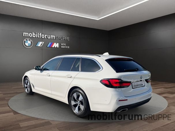 BMW 520d Touring 140 kW image number 12