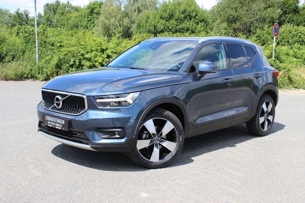 Volvo XC40 T2 Momentum 95 kW image number 2