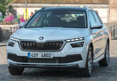 Car image 1