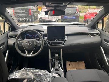 Car image 11