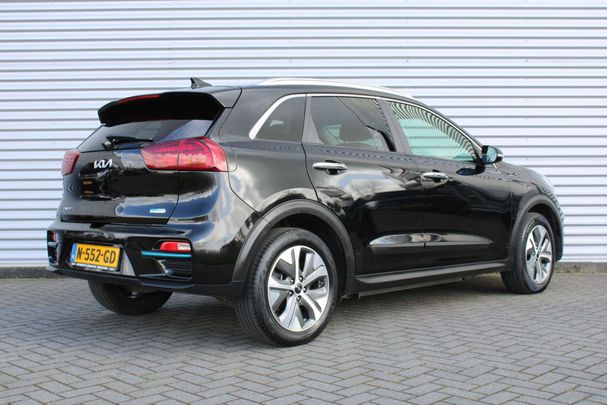 Kia Niro e 64 kWh 150 kW image number 4