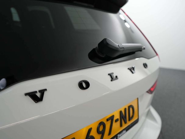 Volvo V60 T6 Recharge AWD 250 kW image number 23