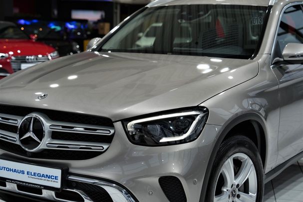 Mercedes-Benz GLC 300 190 kW image number 8