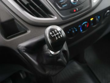 Car image 36