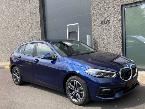 BMW 118i Sport Line 103 kW image number 1