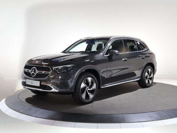 Mercedes-Benz GLC 300 e Line 4Matic 230 kW image number 28