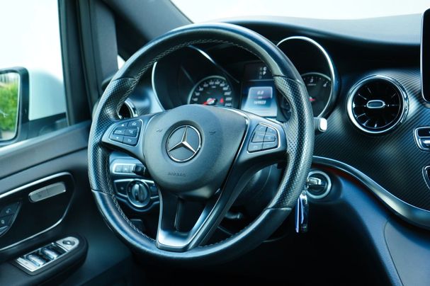 Mercedes-Benz V 300d Edition 1 176 kW image number 24