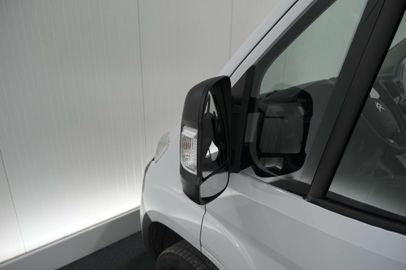 Car image 41