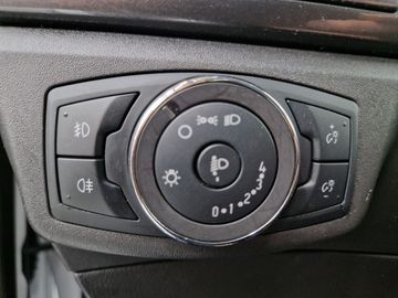 Car image 31