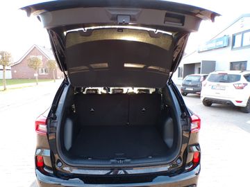 Car image 26
