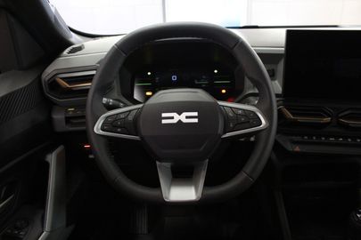 Car image 25