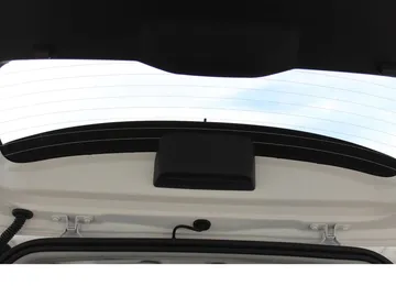 Car image 36