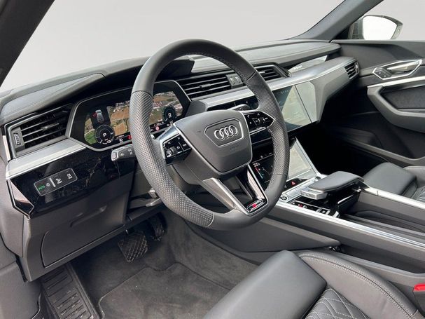 Audi e-tron quattro S-line Sportback 300 kW image number 6