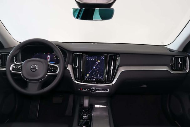 Volvo V60 Cross Country AWD B5 184 kW image number 24