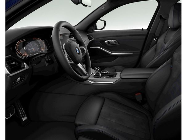 BMW 330i Touring xDrive 190 kW image number 3