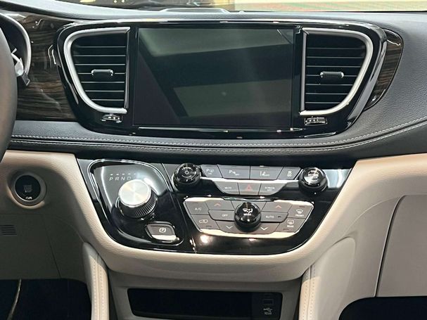 Chrysler Pacifica 214 kW image number 6