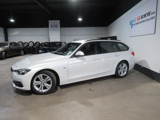 BMW 320i Touring 135 kW image number 4