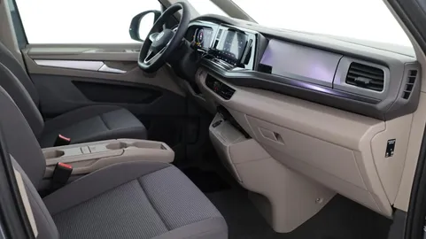 Car image 37