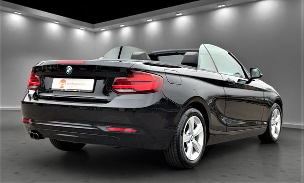 BMW 220i Cabrio Sport Line 135 kW image number 8