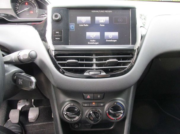 Peugeot 208 50 kW image number 23